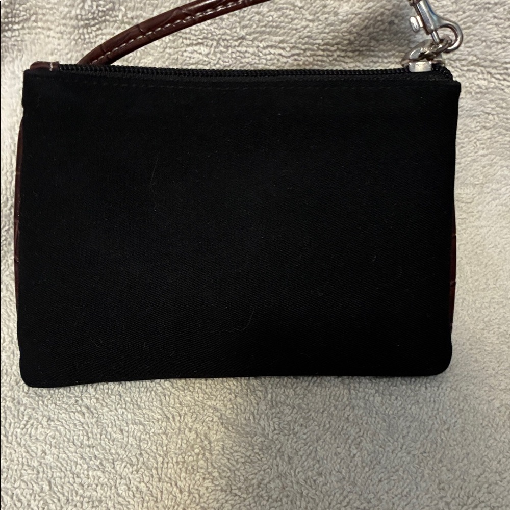Liz Claiborne Black Suede Wristlet with Brown Croc Accent - Picture 6 of 14